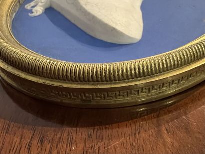 WEDGWOOD, fin du XVIIIe siècle
Médaillon...
