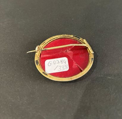 Broche en micro-mosaïque montée en vermeil,...