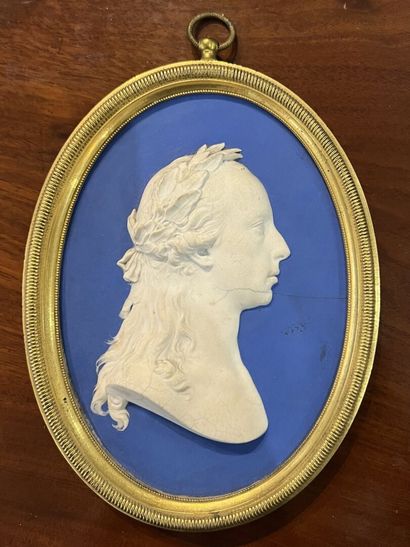 WEDGWOOD, fin du XVIIIe siècle
Médaillon...