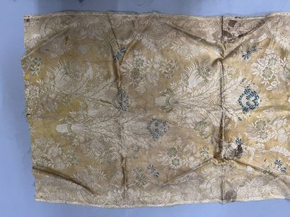 Quatre soieries façonnées, 1720-1780 environ,...
