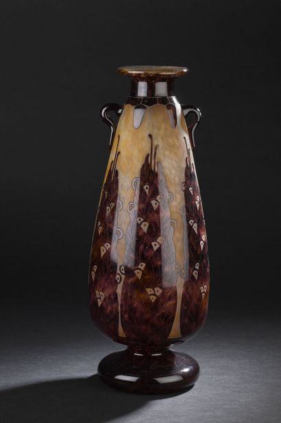 LE VERRE FRANÇAIS
GRAND VASE BALUSTRE sur...
