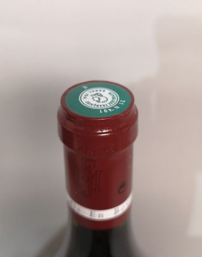 * 1 bottle MUSIGNY Grand Cru - Jacques Frédéric...