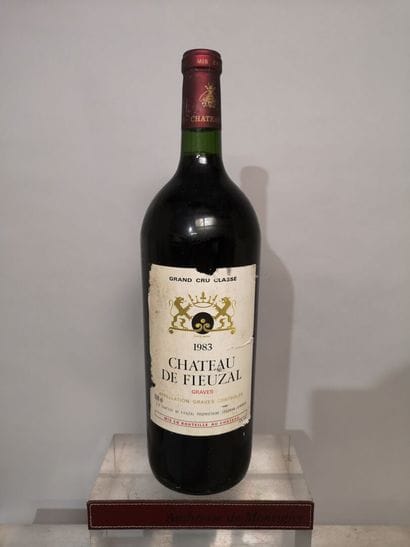 1 magnum Château de FIEUZAL - Graves 1983
Slightly...