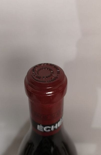 * 1 bottle ECHEZEAUX Grand Cru - Domaine...