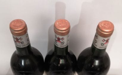 3 bottles Château PAPE CLEMENT - Pessac Leognan...