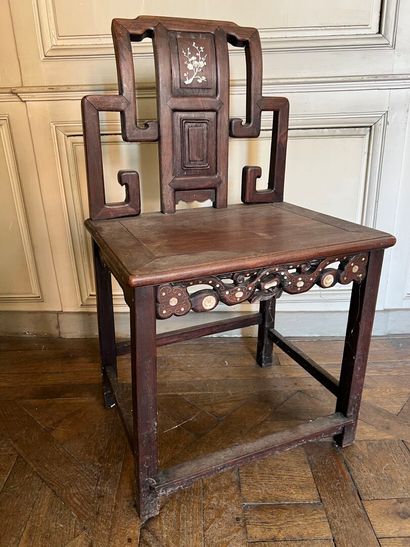 CHINA, 20th century. 
Ironwood chair with...