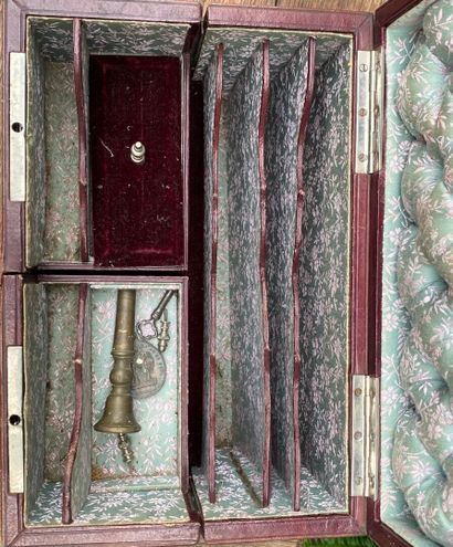 MANNETTE of miscellaneous items including...