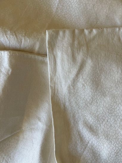Table service, unfinished, circa 1930, linen...