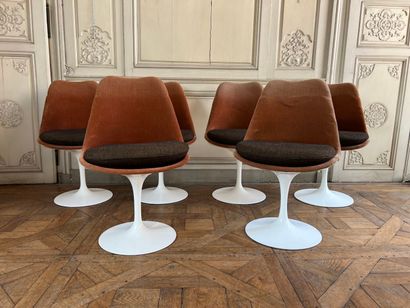 KNOLL, circa 1960
Suite of six swivel chairs...