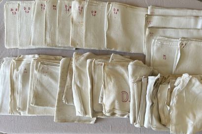 Reunion of linen damask napkins, 18th-19th...