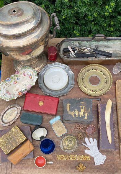 MANNETTE of miscellaneous items including...