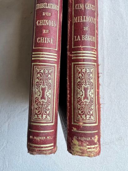 Jules Verne - Extraordinary Voyages
Les Cinq...