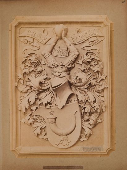 [Photographie]. [Héraldique]. Album de photographies...