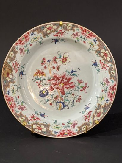 CHINA, 18th century, Qianlong period (1736-1795)
Large...