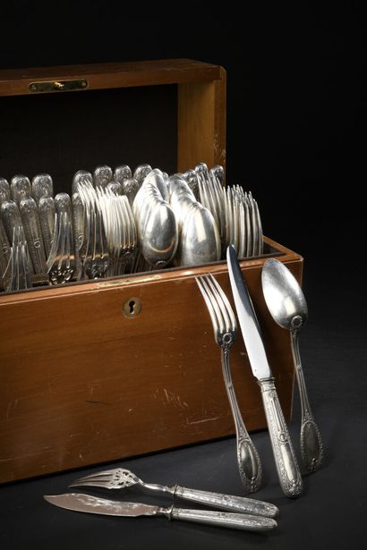 Household silverware, Minerve hallmark
Louis...