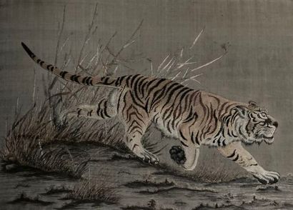 VIETNAM - XIXe siècle 
Tigre marchant. 
Soie...