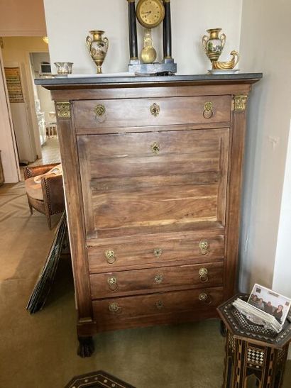 SECRETAIRE A ABATTANT en acajou et placage...