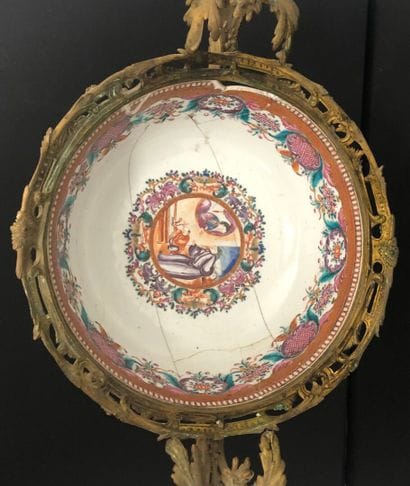 CHINA - COMPAGNIE DES INDES :
Large enameled...