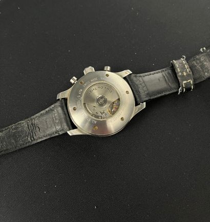 TIME ON TARGET (T.O.T) :
Automatic chronograph....