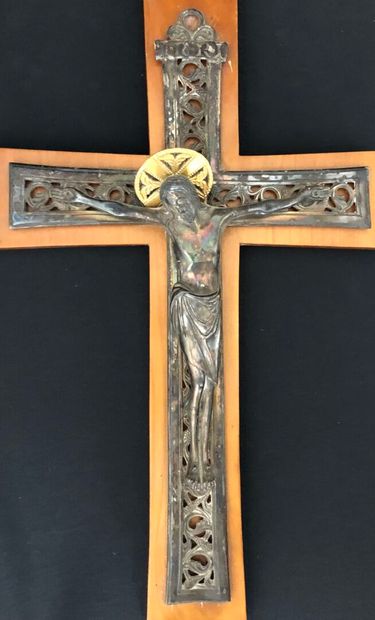 CRUCIFIX in silver-plated bronze, with the...