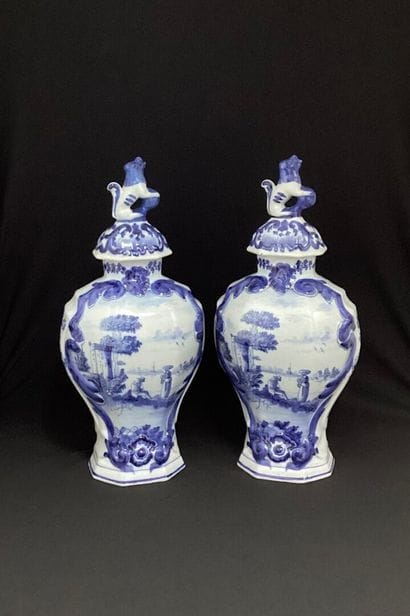 DELFT - 19th century : 
Pair of covered earthenware...