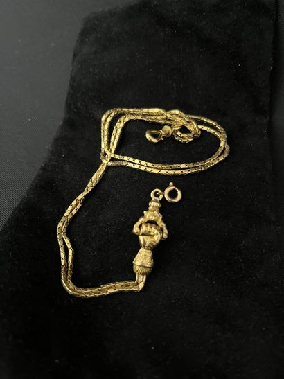 WATCH CHAIN in 750/°°° (18K) yellow gold,...