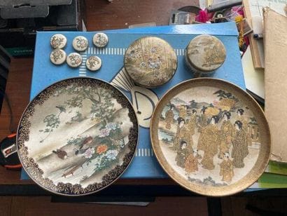 JAPON, XIXème siècle. 
LOT EN PORCELAINE...