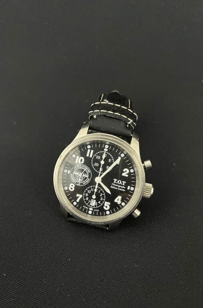 TIME ON TARGET (T.O.T) :
Automatic chronograph....