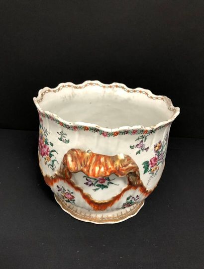 CHINA Late Qianlong period (1736-1795) -...