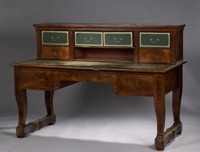 Bureau plat à gradin en acajou - Époque Empire.
Bureau...