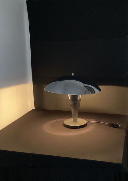 In the taste of Jean PERZEL :
LAMP in chromed...