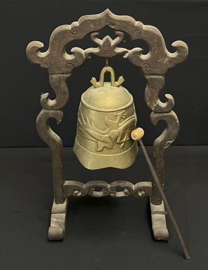 VIETNAM - début du XXe siècle
CLOCHE en bronze...
