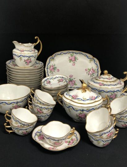 MANUFACTURE Édouard HONORE, Paris :
Enameled...