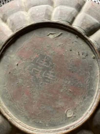 CHINE - Fin du XIXe siècle
GRANDE BOITE en...