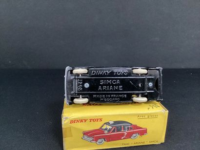 DINKY TOYS :
Taxi, Simca ARIANE, noir et...