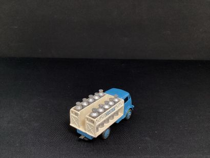 DINKY TOYS :
Camion Ford laitier avec 10...