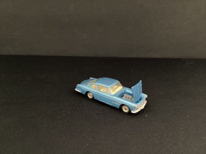 DINKY TOYS :
Ferrari 250 GT, bleue.
Coffre...