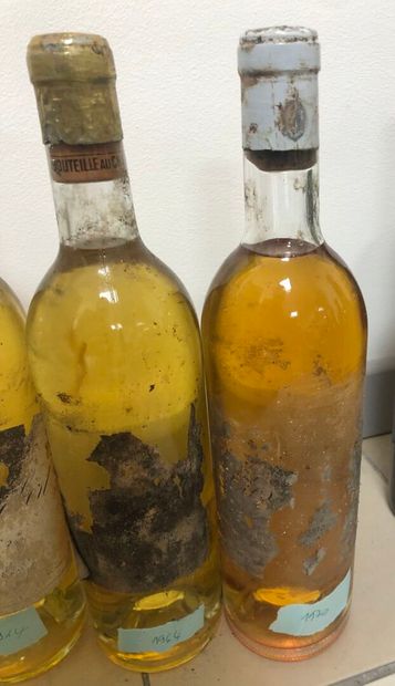 9 bouteilles clos saint robert
x4 1962, 
x3...