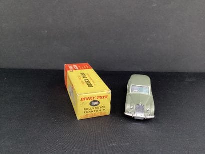 DINKY TOYS :
Rolls-Royce Phantom V, en métal...