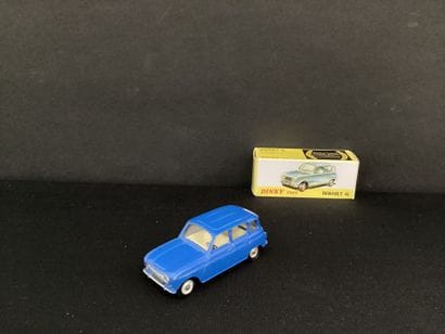 DINKY TOYS :
Renault 4L, berline bleue.
Modèle...