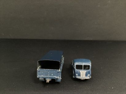 DINKY TOYS :
Camion Panhard, semi-remorque...