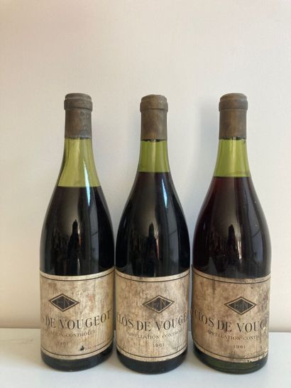 3 bouteilles Clos de Vougeot 1961, édition...