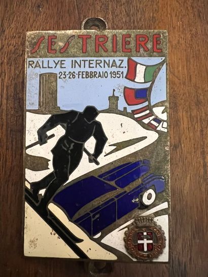 PLAQUE émaillée du Rallye international de...