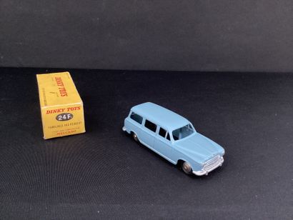 DINKY TOYS :
Peugeot 403, U5 station wagon,...