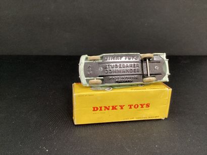DINKY TOYS :
STUDEBAKER 