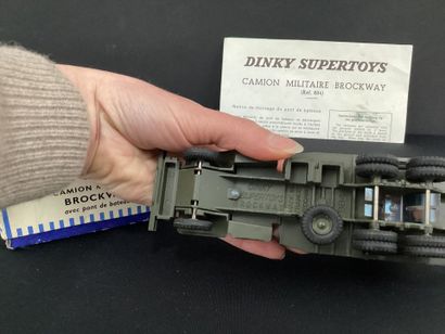 DINKY SUPERTOYS : 
Camion militaire 