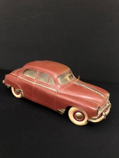 SIMCA 9 Aronde électrique, de marque Gégé...