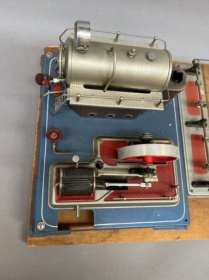 VILESCO, Made in Germany :
Jouet machine...