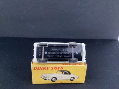 DINKY TOYS :
Mercedes 190 SL, blanche et...