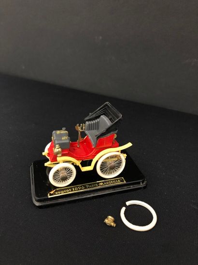 SAFIR : 
- Voiturette Delahaye, vis-à-vis,...